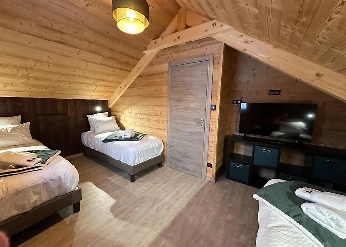 Plume D'eau - Jacuzzi, Piscine Et Petanque 샬레 Gerbépal