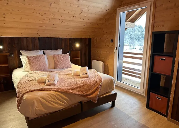 샬레 Plume D'eau - Jacuzzi, Piscine Et Petanque *